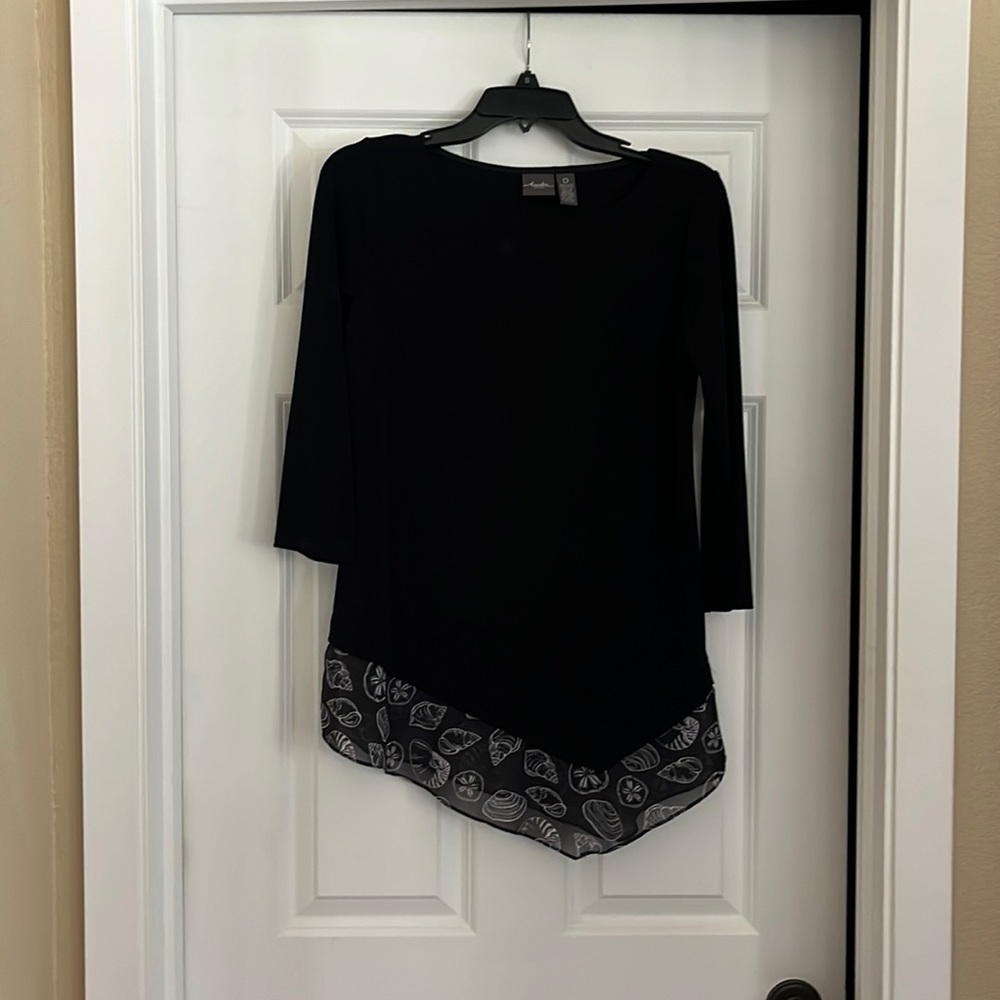 Travelers by Chico’s Black Tunic